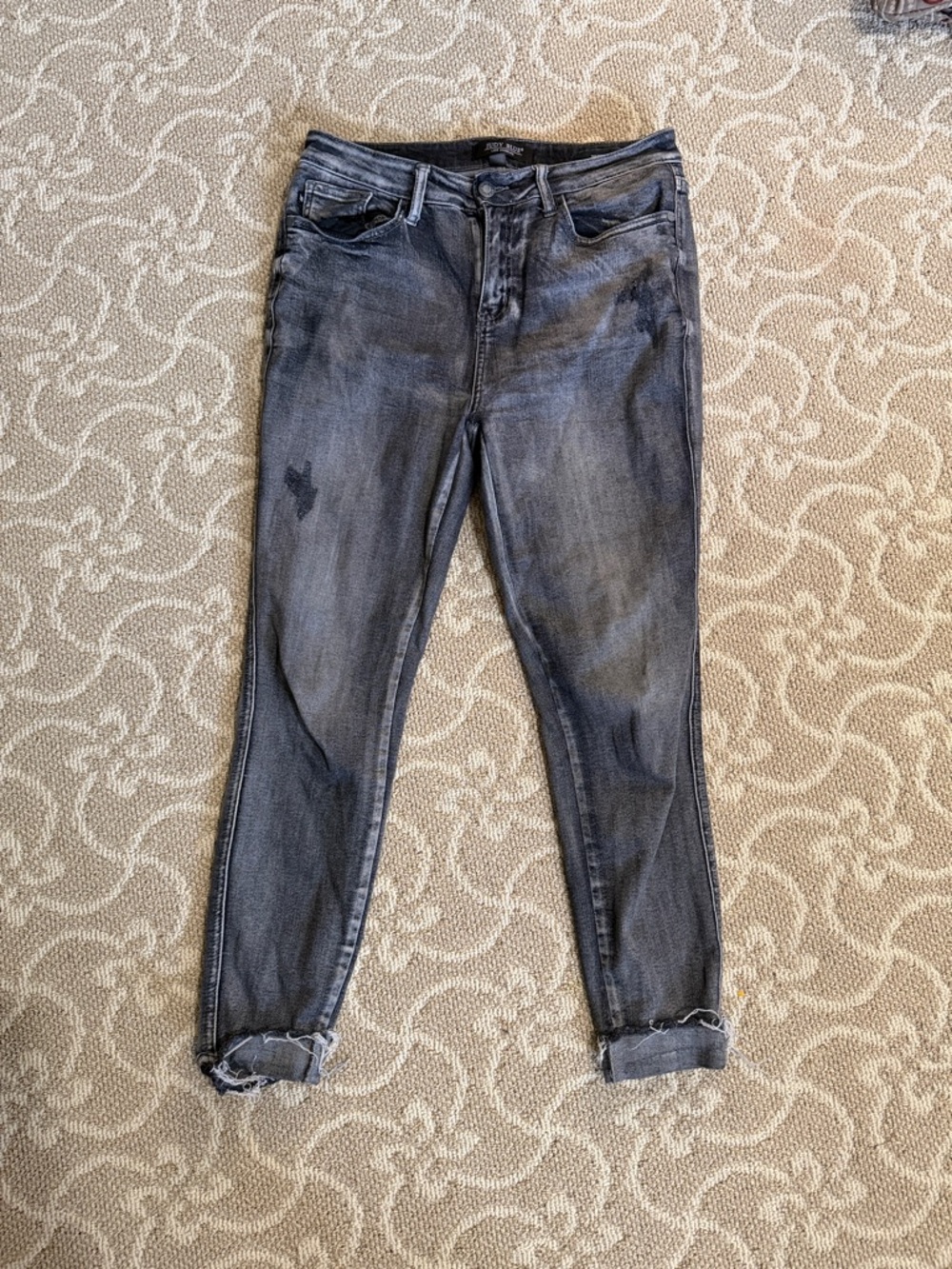 Judy Blue Washed Gray Skinny Jeans